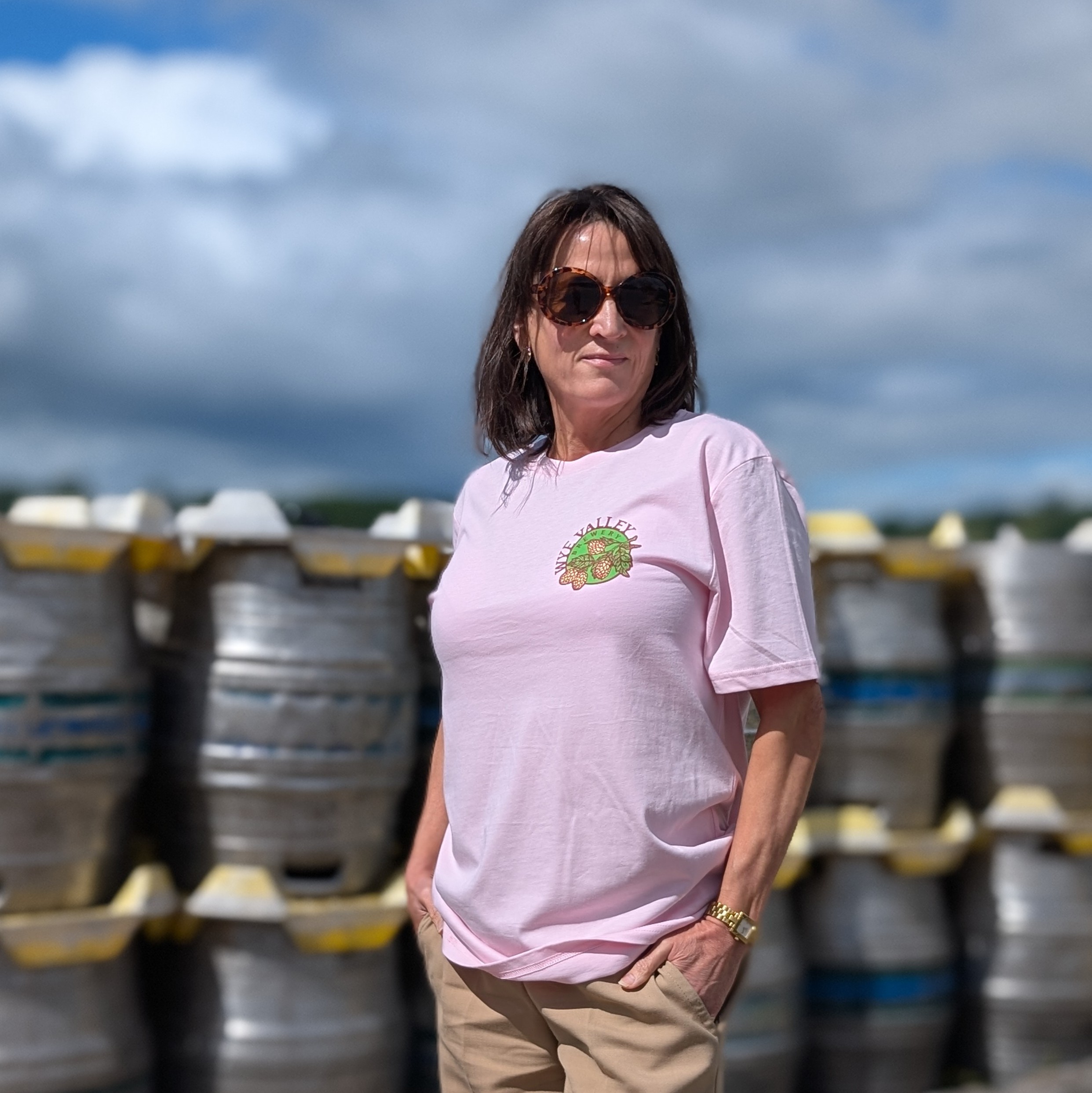 Image of COTTON PINK ILLUSTRATED TEE